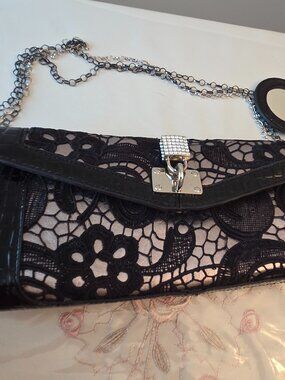 Vintage 1980s Koret Black and Lace Shoulder/Clutch